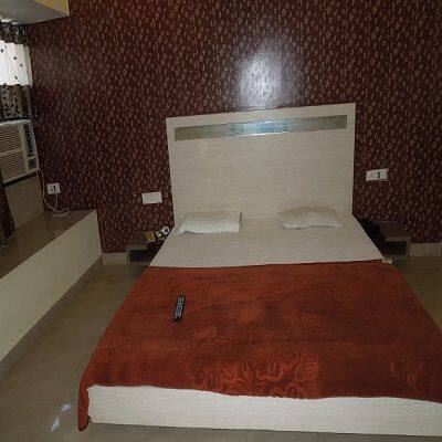 Hotel Trimurty, Raipur 4
